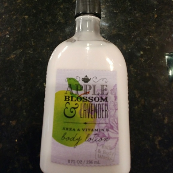 67 off bath body works other price reduced bath body works pump for bath and body works lotion